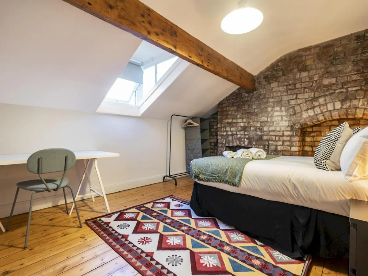 Feriehus Pass The Keys Exquisite 3 Floor Townhouse Perfect Location Villa Belfast